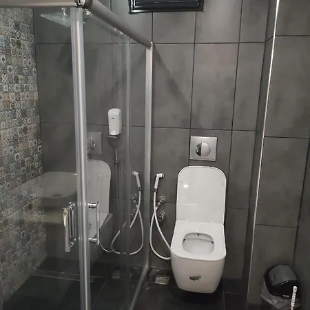 Comfy Aparthotel *